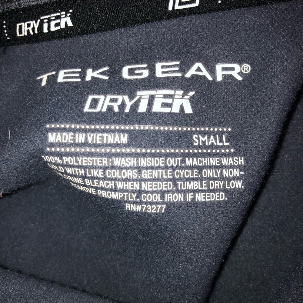Tek Gear Drytek Athletic Pull Over Size S - image 3